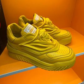 Picture of Versace Shoes Men _SKUfw120243728fw